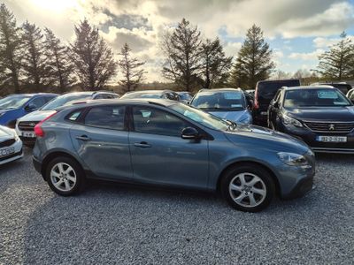 2014 Volvo V40