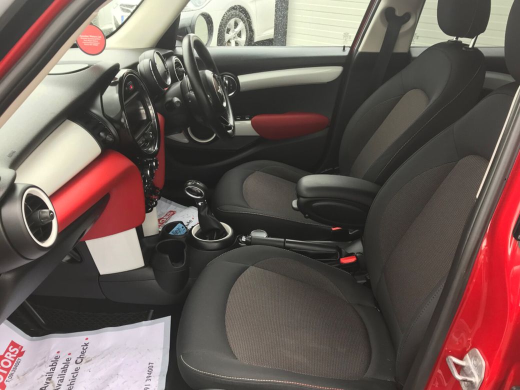 2017 Mini Cooper