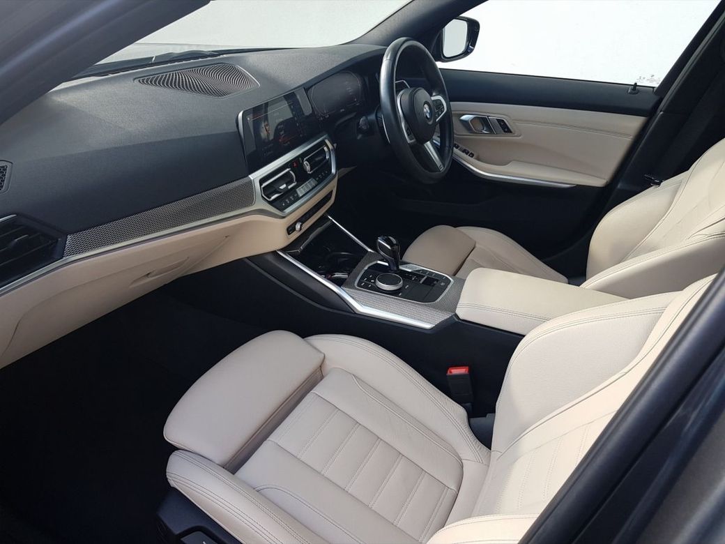 2021 BMW 3 Series