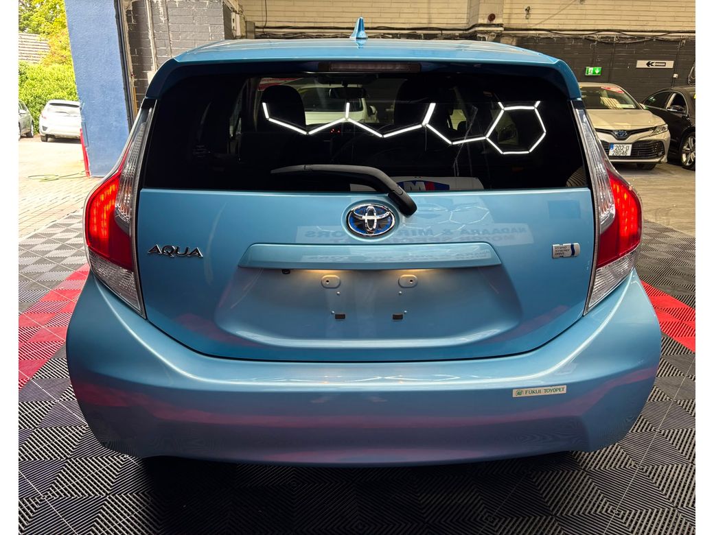 2017 Toyota Aqua