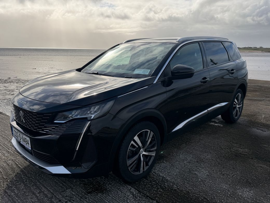 2023 Peugeot 5008