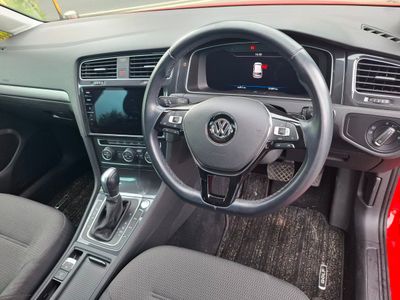 2019 Volkswagen Golf