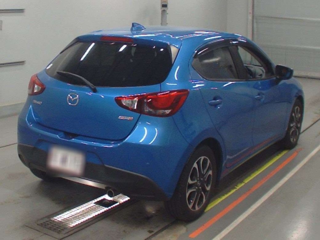 2018 Mazda Demio
