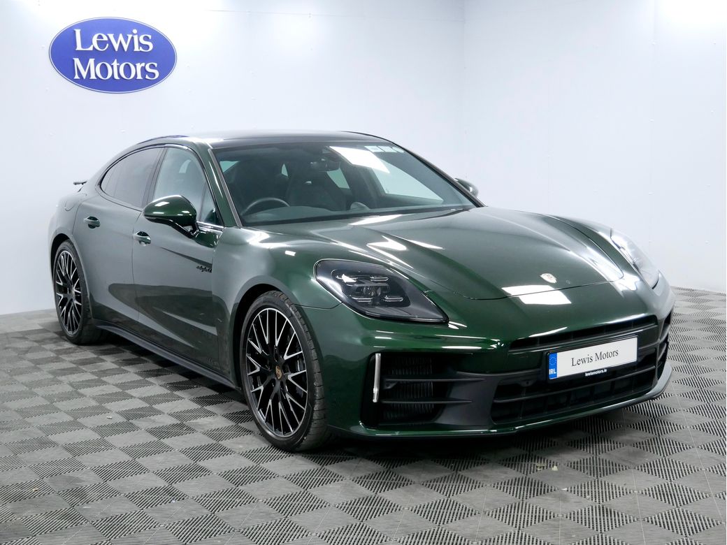 2025 Porsche Panamera