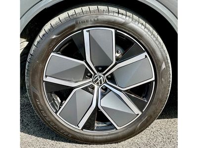 2025 Volkswagen Touareg
