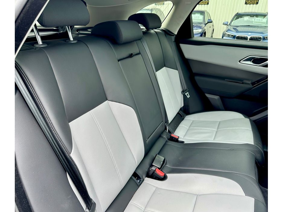 2025 Land Rover Range Rover Velar