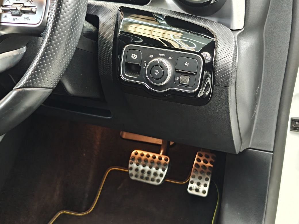 2018 Mercedes-Benz A 180