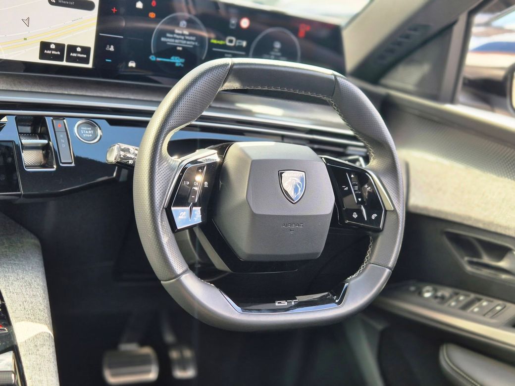 2025 Peugeot 5008
