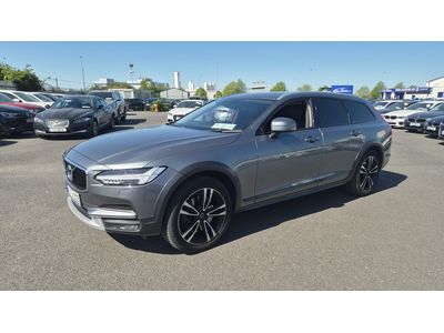 2020 Volvo V90