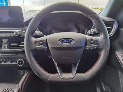 2023 Ford Kuga