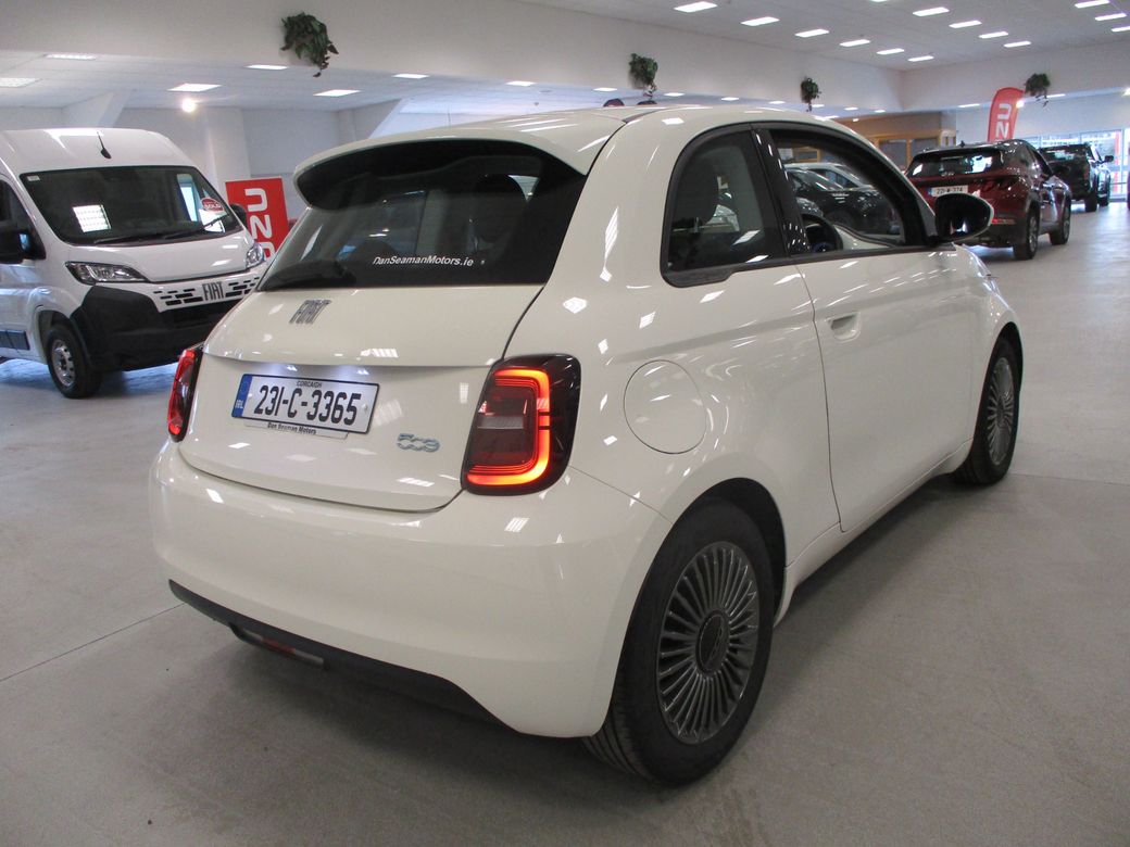 2023 Fiat 500