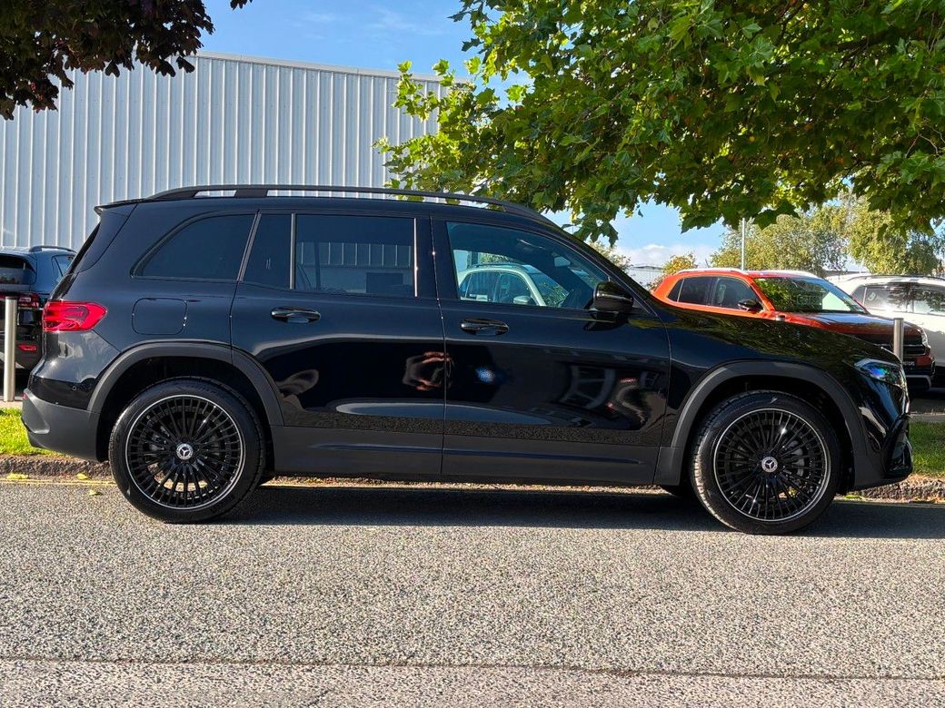 2025 Mercedes-Benz EQB
