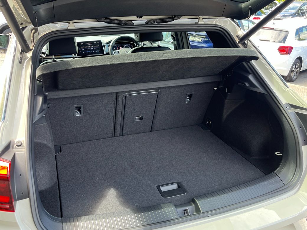 2023 Volkswagen T-Roc