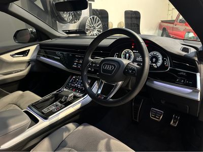 2024 Audi Q8