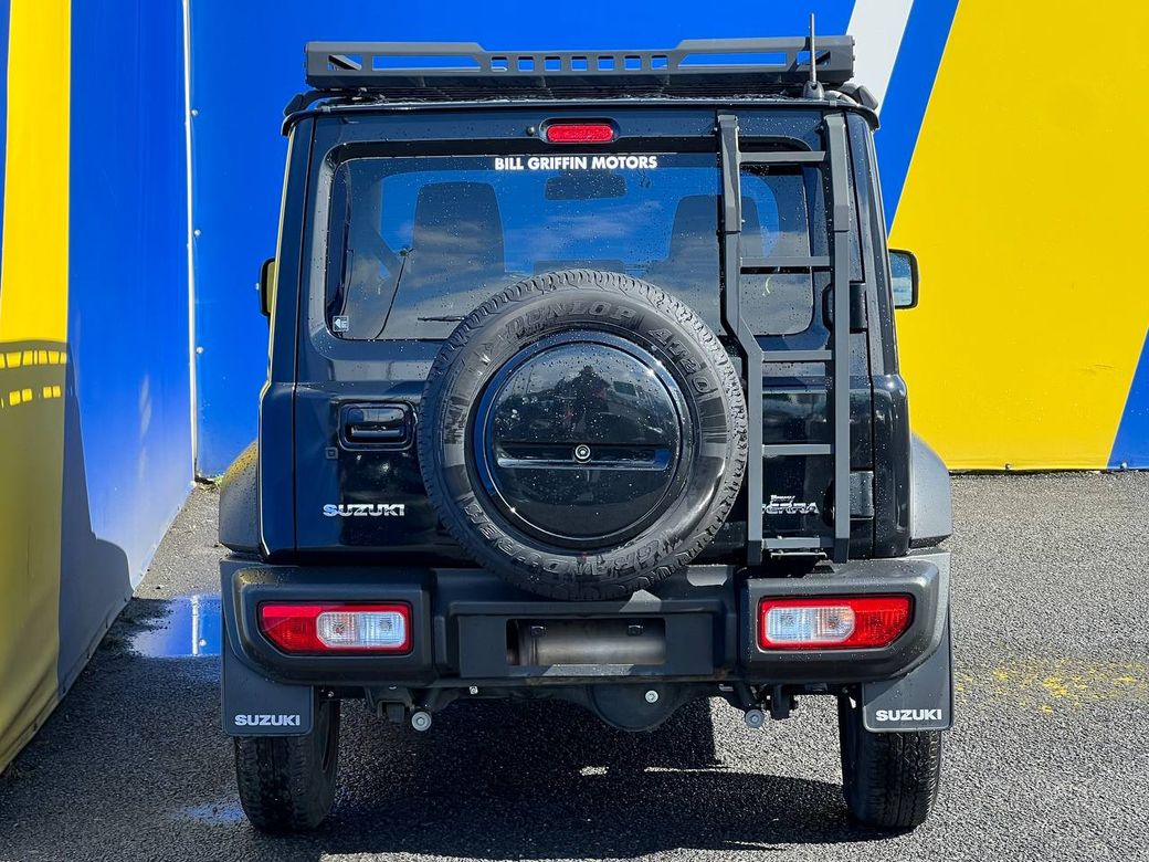 2023 Suzuki Jimny