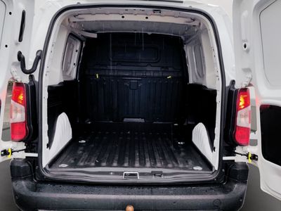 2020 Peugeot Partner