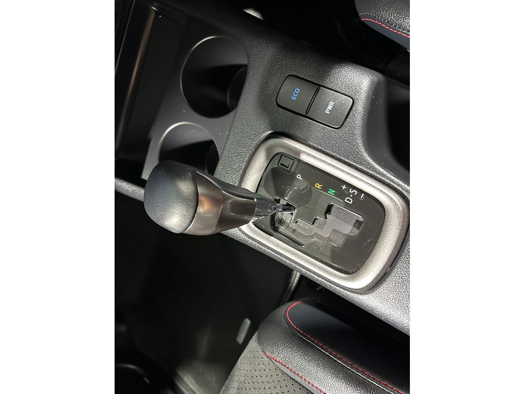 2024 Toyota Hilux