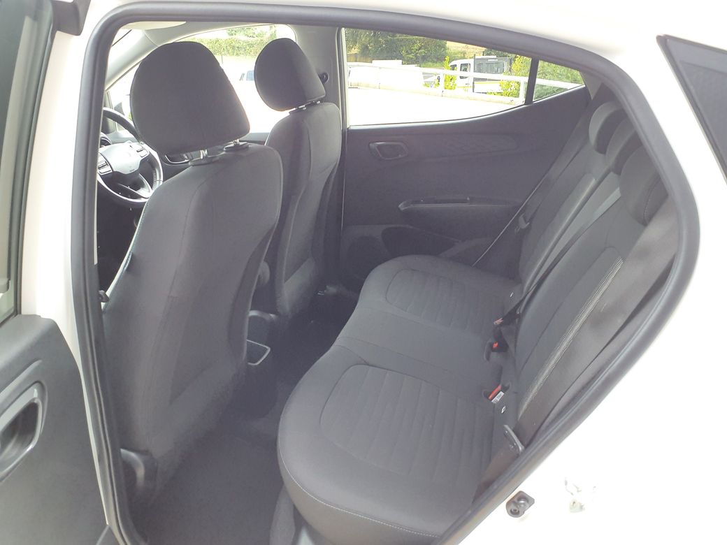 2023 Hyundai i10