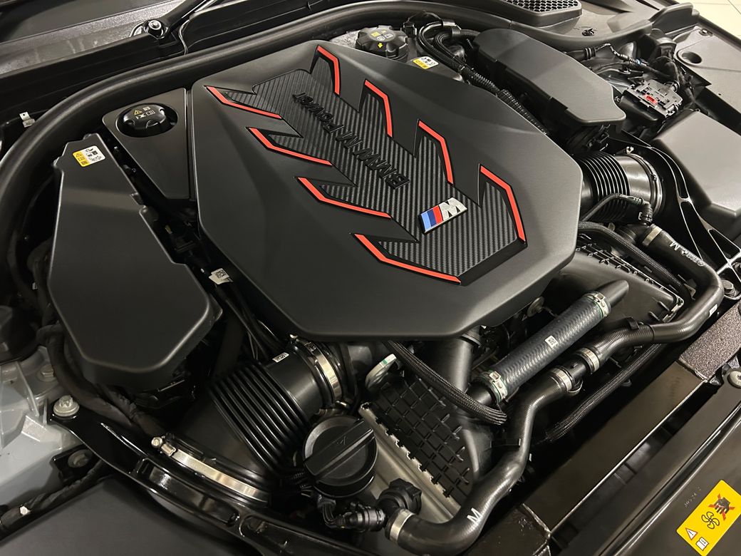 2025 BMW M5