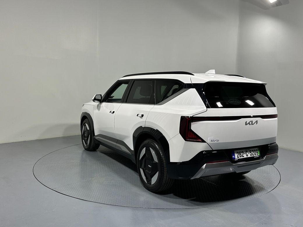 2026 Kia EV5