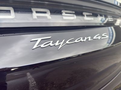 2023 Porsche Taycan