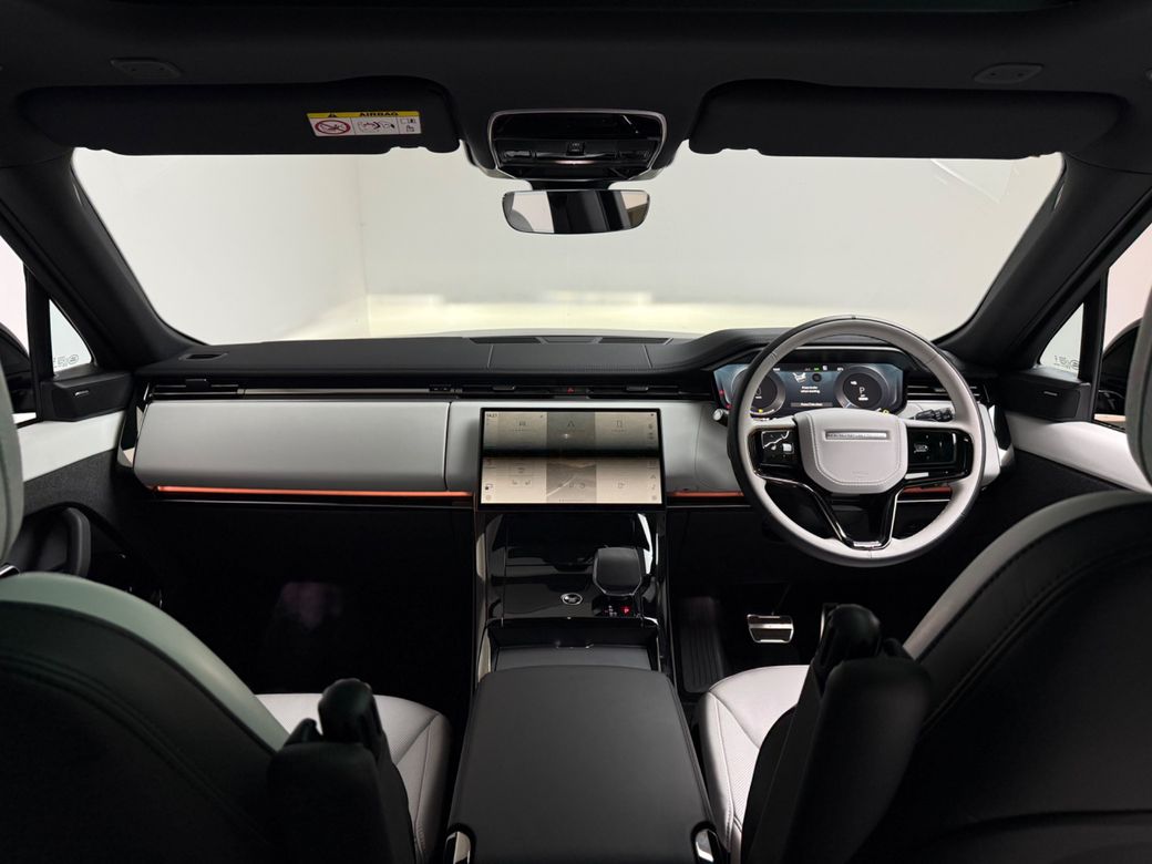 2025 Land Rover Range Rover Sport