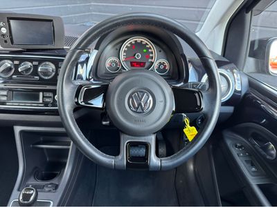 2012 Volkswagen up!