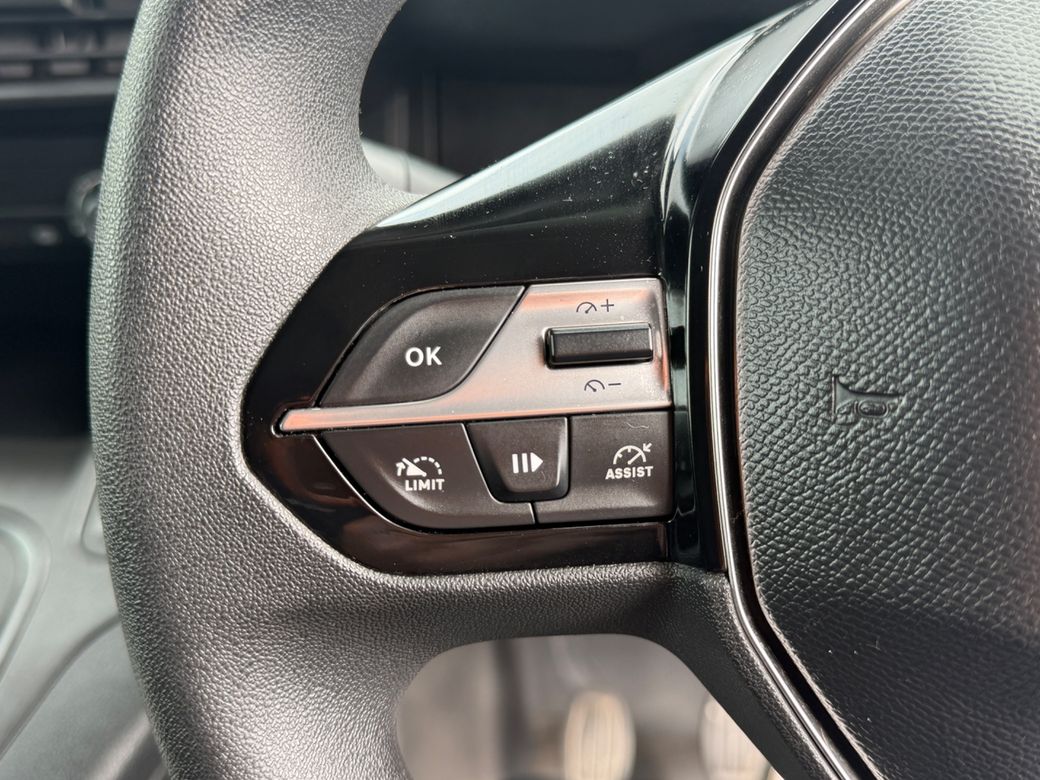 2024 Peugeot Partner