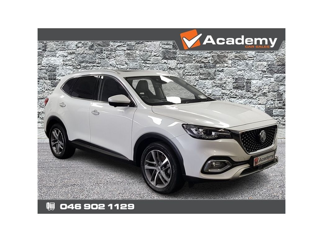 2023 MG HS
