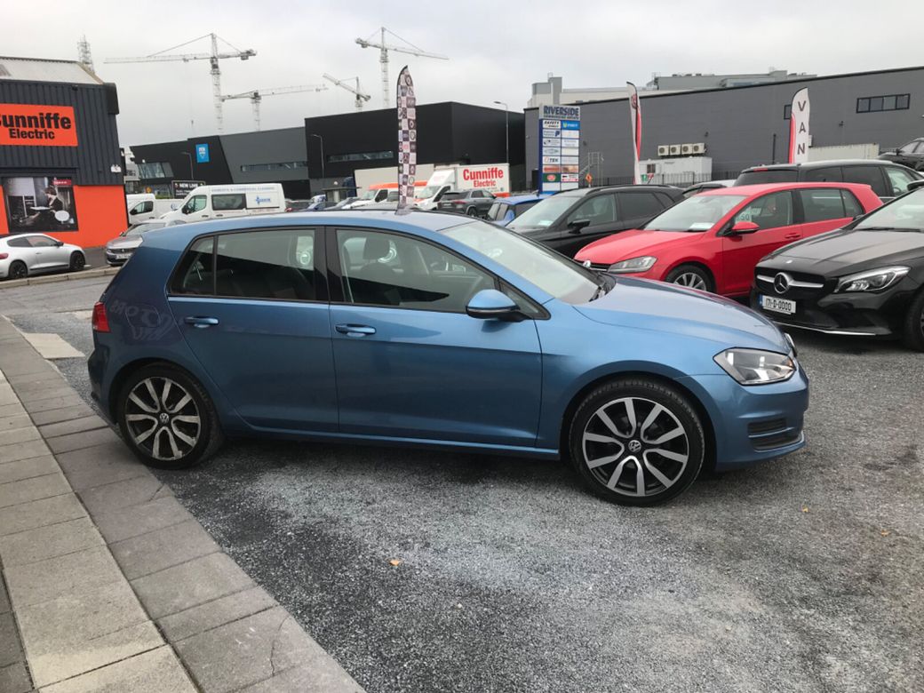 2016 Volkswagen Golf