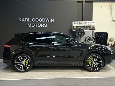 2024 Porsche Cayenne