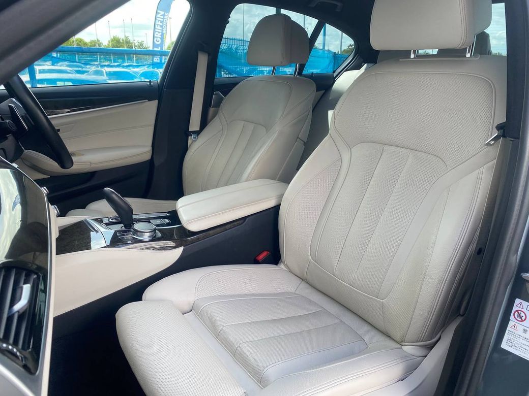 2019 BMW 5 Series