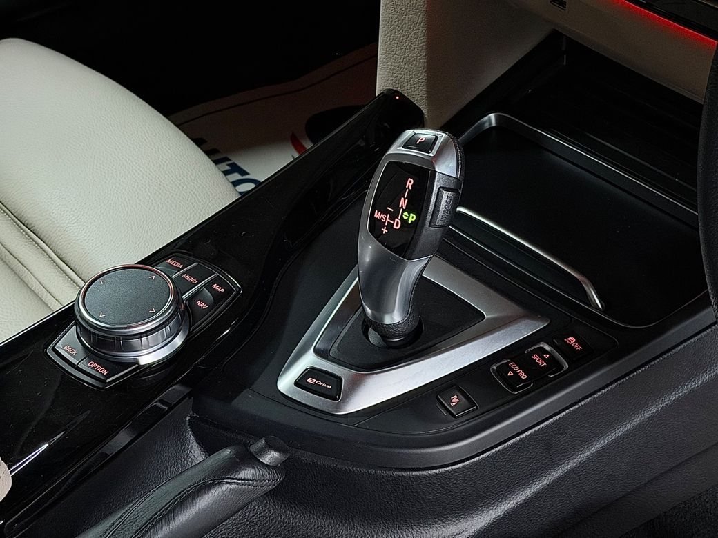 2018 BMW 3 Series