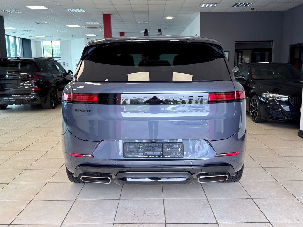2025 Land Rover Range Rover Sport