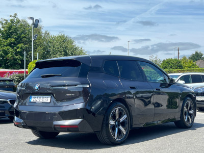 2023 BMW iX