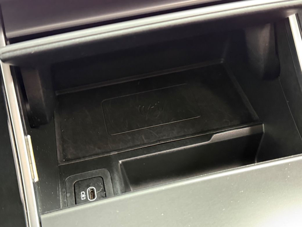2024 Land Rover Range Rover Velar