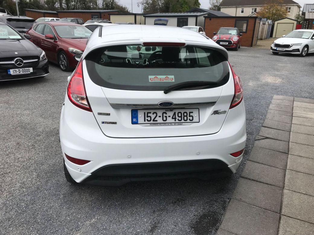 2015 Ford Fiesta