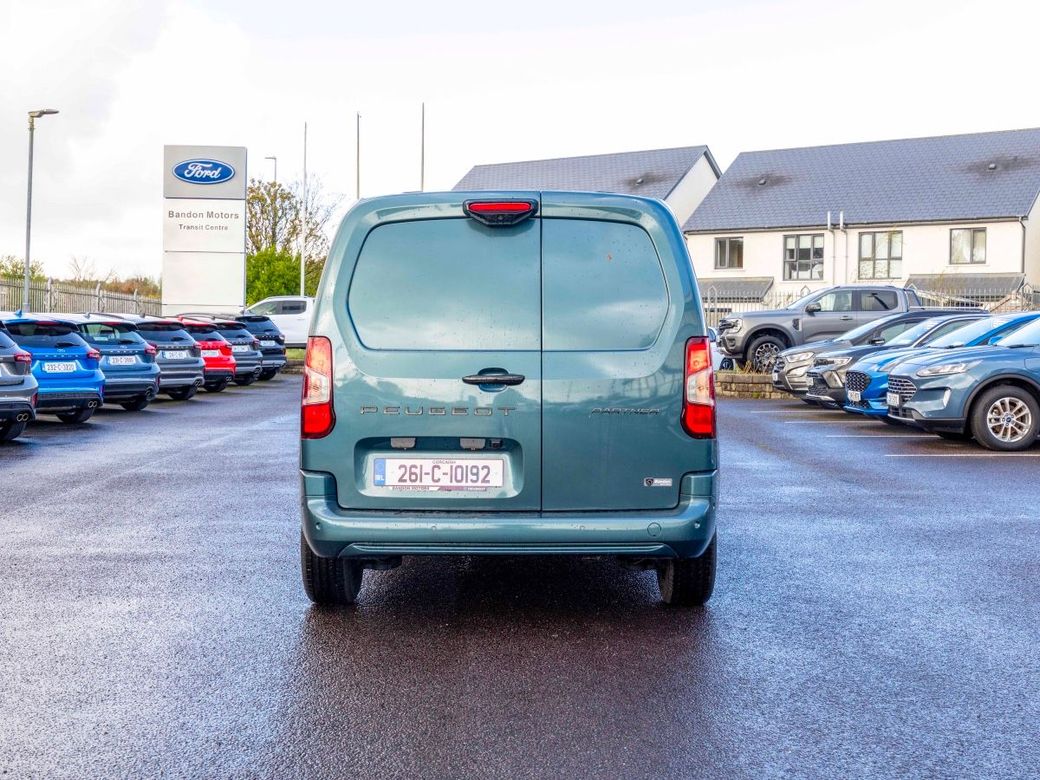 2026 Peugeot Partner