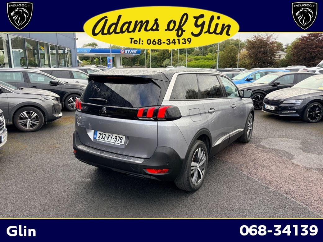 2023 Peugeot 5008