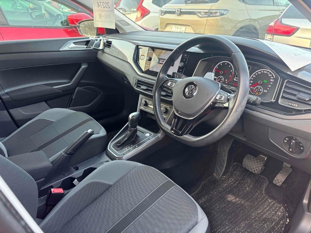 2018 Volkswagen Polo