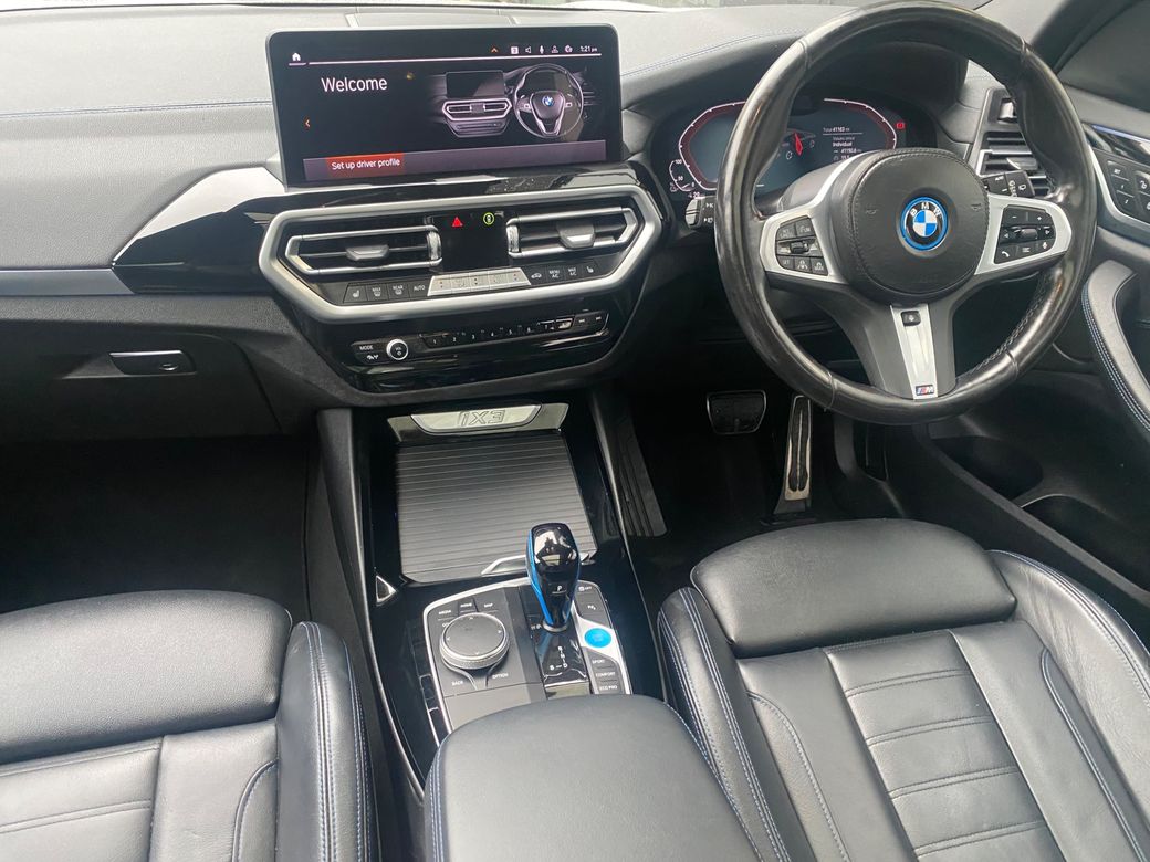 2022 BMW iX3
