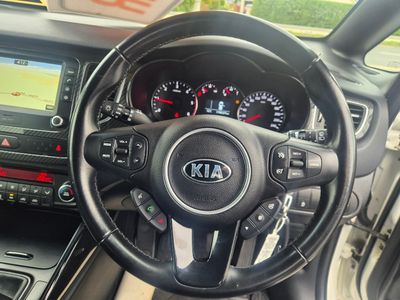 2018 Kia Carens