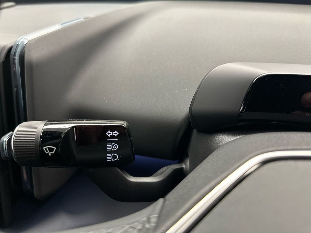 2025 Volvo EX30