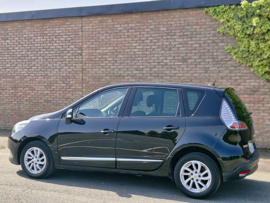 2016 Renault Scenic