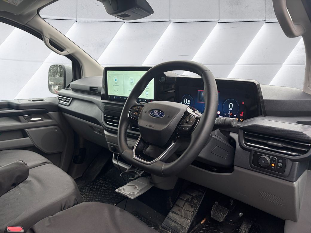 2025 Ford Transit Custom