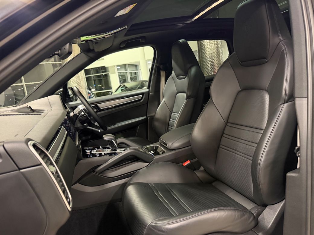 2023 Porsche Cayenne