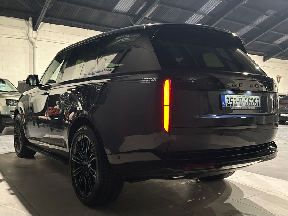 2025 Land Rover Range Rover