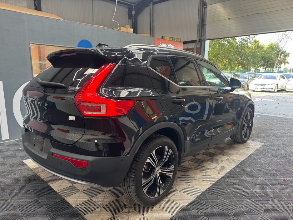 2022 Volvo XC40