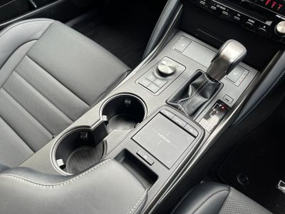 2020 Lexus IS 300h