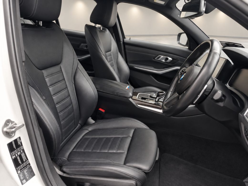 2021 BMW 3 Series